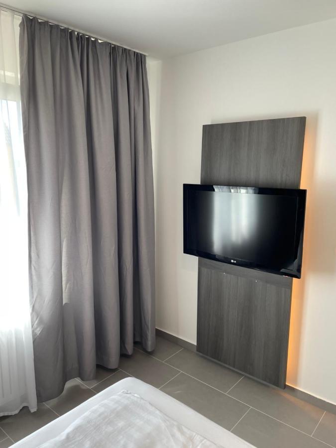 Pension Wob Wolfsburg Esterno foto